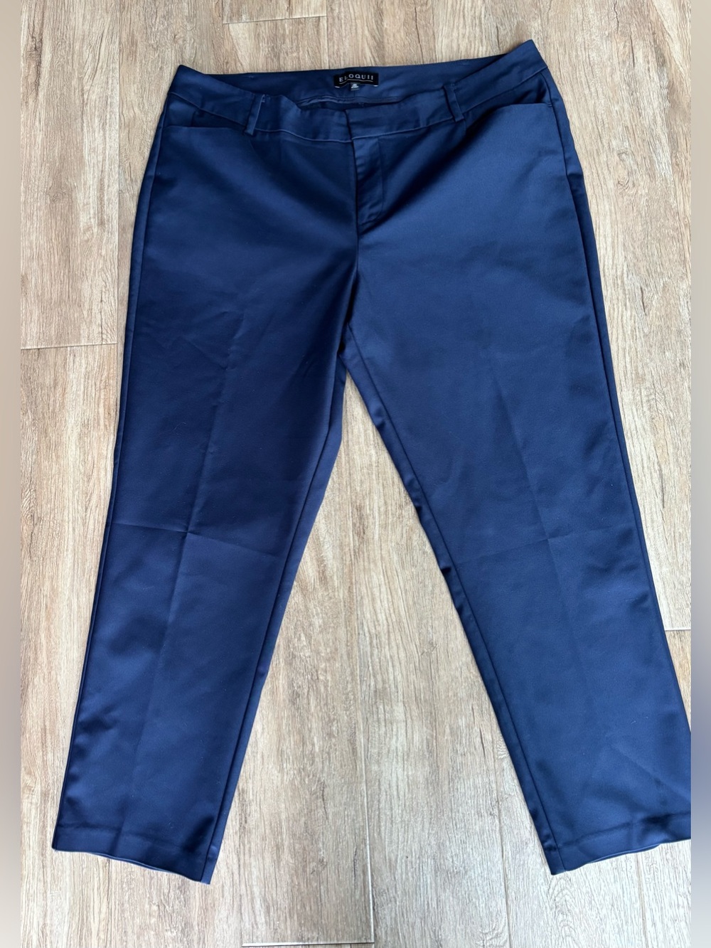Eloquii Women’s  Navy Straight leg Dress Pants SZ 18